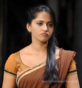 anushka shetty homely look chubby face HD images