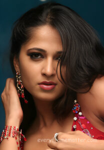 aushka shetty hot glam pics from stalin HD images 3 scaled