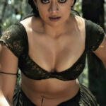 rashmika mandanna hot deep cleavage photos HD 13