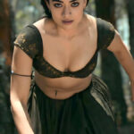 rashmika mandanna hot deep cleavage photos HD 4.1