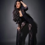 shrutzhaasan_1756216100_3707731843627930815_490297128