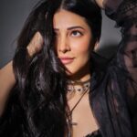 shrutzhaasan_1756216100_3707731843720155764_490297128